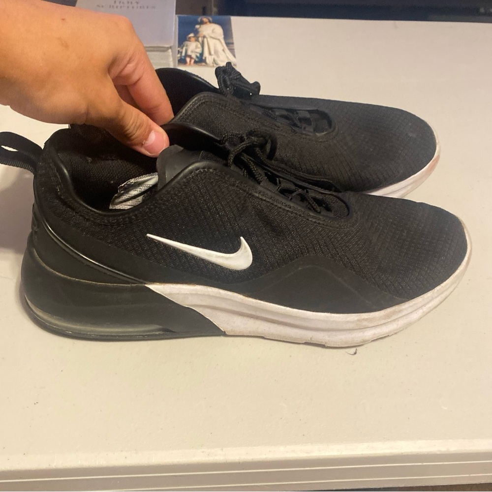 Size 10M Nike Legend Trainers, barely used still new honestly, very comfortable